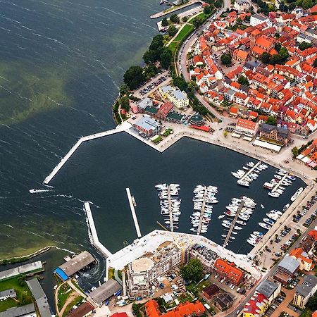 Apartment Yachthafen Waren Екстериор снимка