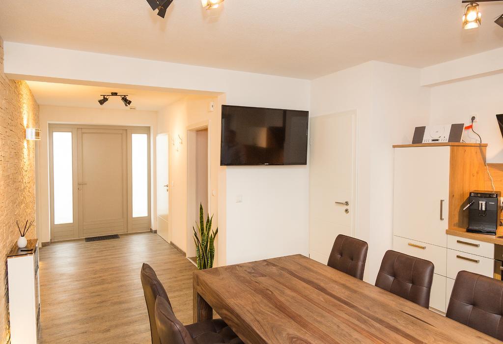 Apartment Yachthafen Waren Екстериор снимка