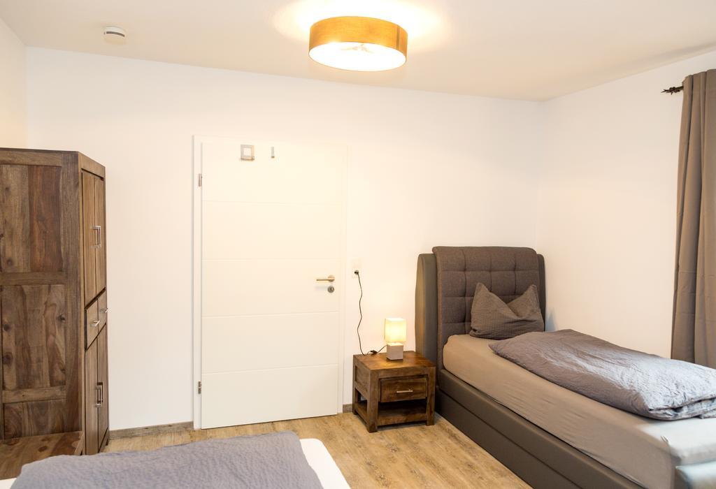 Apartment Yachthafen Waren Екстериор снимка